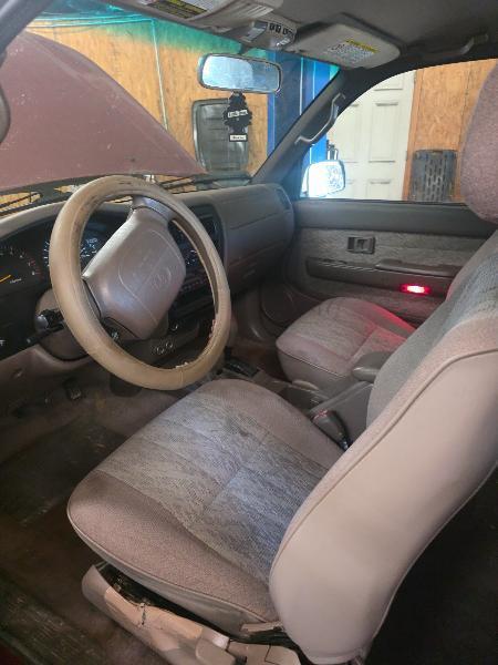 Toyota Tacoma Xtracab V6 4WD 1999