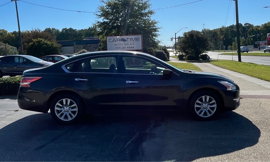 Nissan Altima  2014