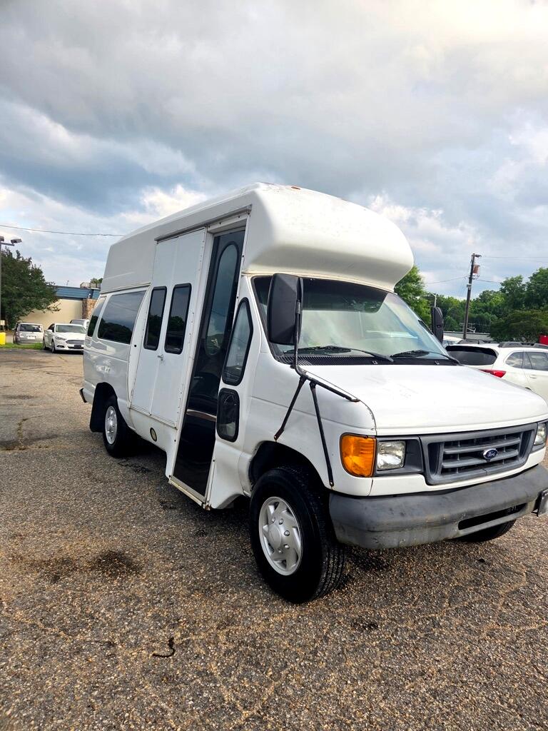 2007 Ford Econoline Van