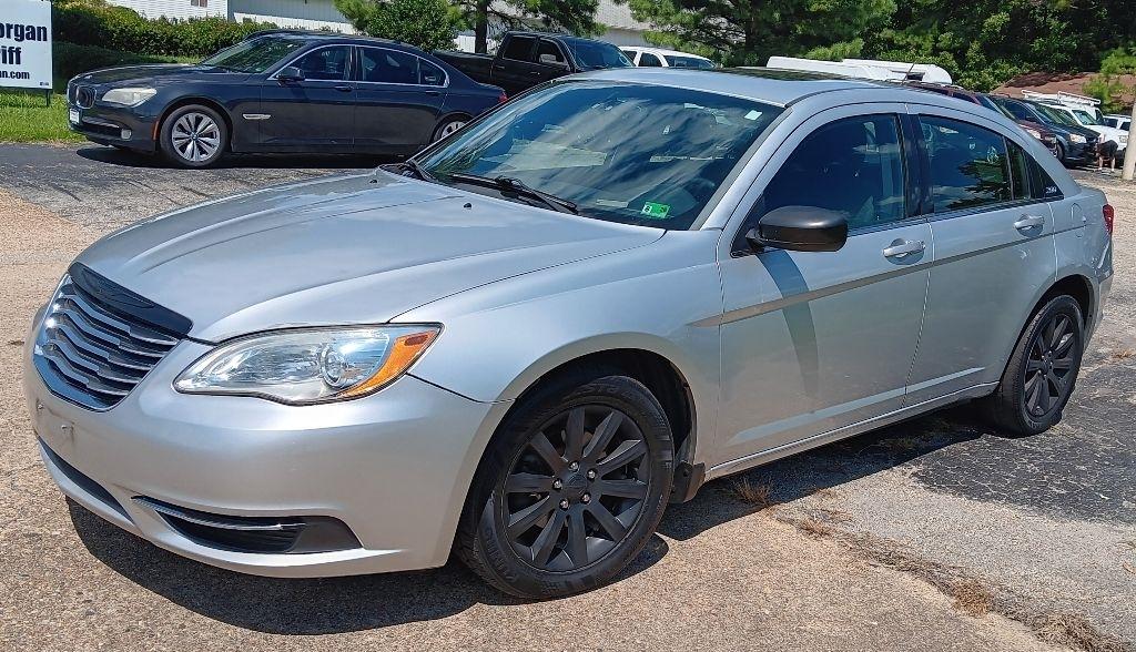 2012 Chrysler 200 TOURING