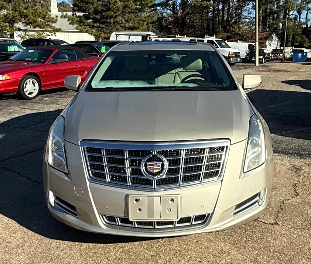 Cadillac XTS  2013