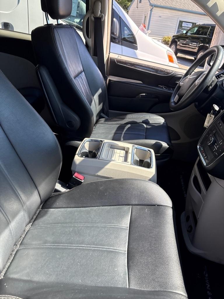 Chrysler Town & Country  2014