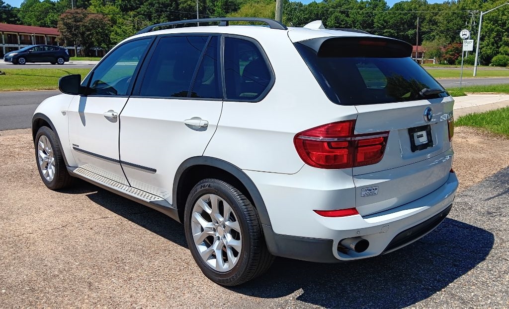 BMW X5  2011