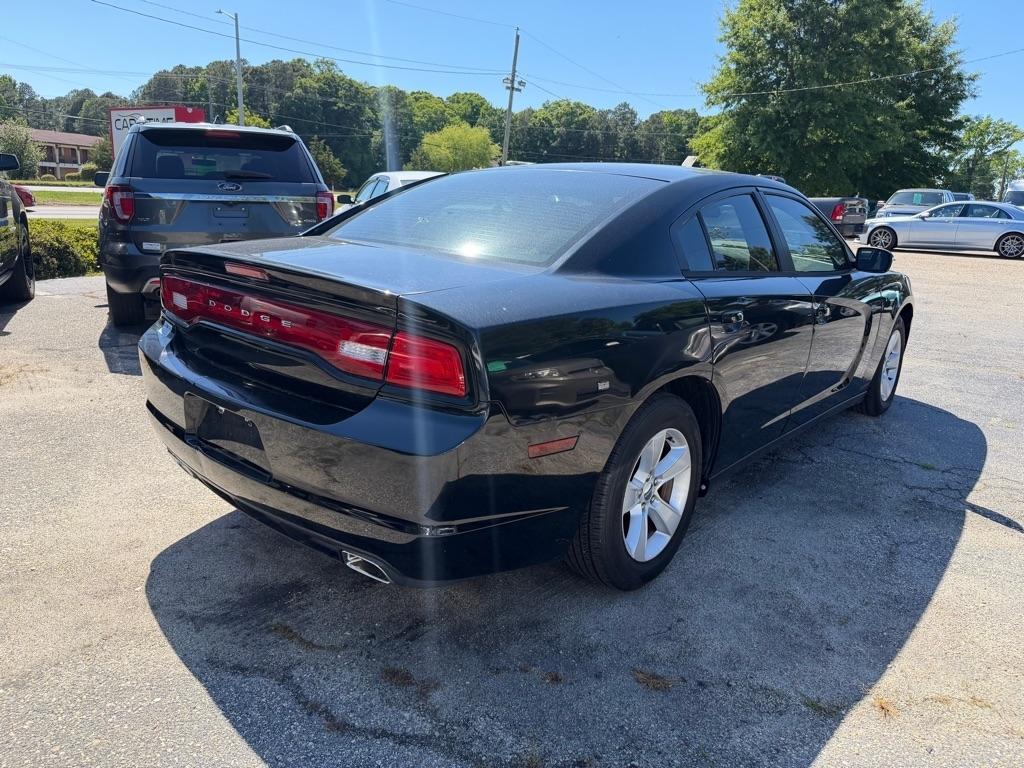 Dodge Charger  2012