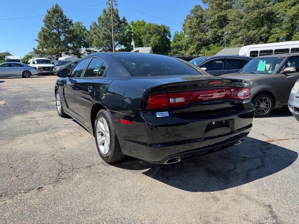 Dodge Charger  2012