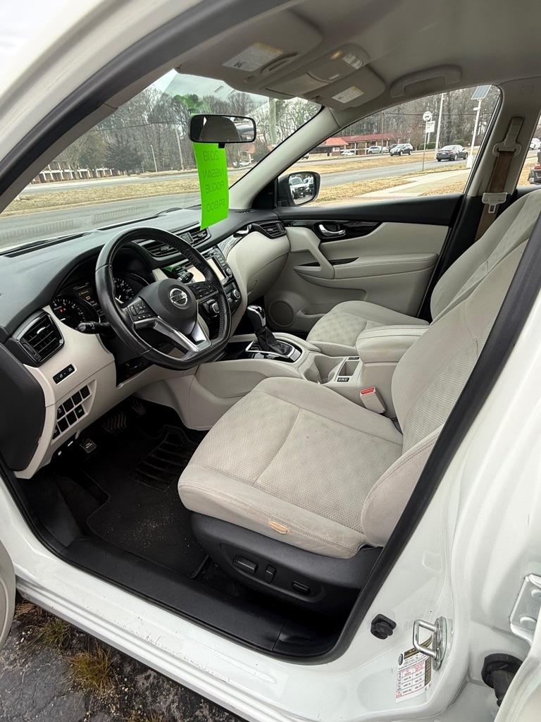 Nissan Rogue Sport  2018