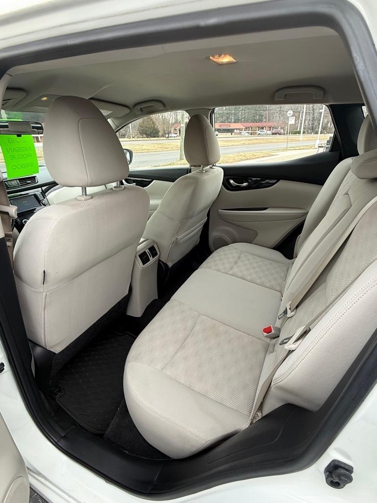 Nissan Rogue Sport  2018