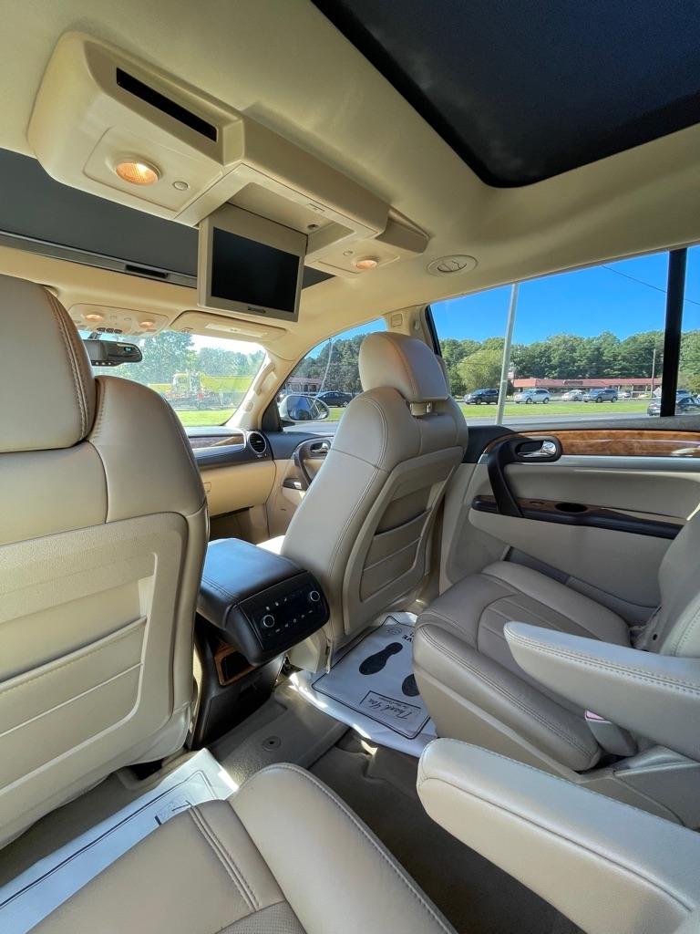 Buick Enclave  2008