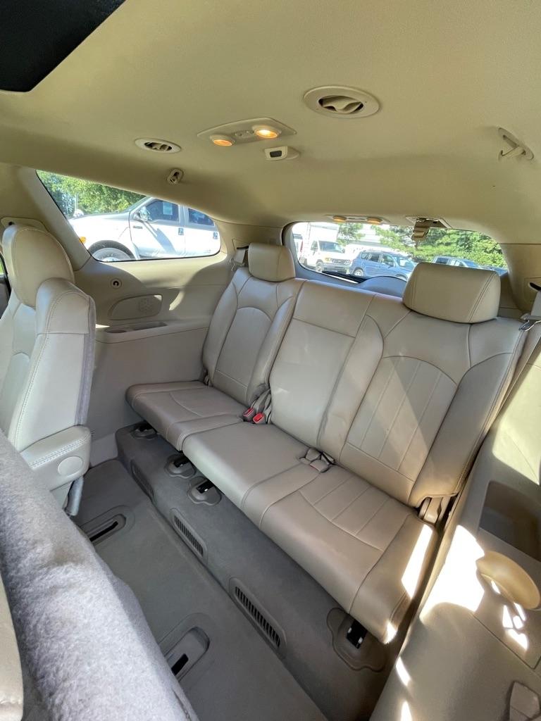 Buick Enclave  2008