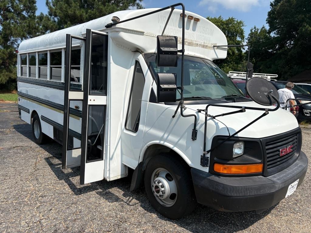 2003 GMC Savana CUTAWAY G3500
