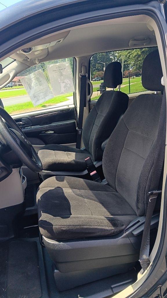 Dodge Grand Caravan  2012