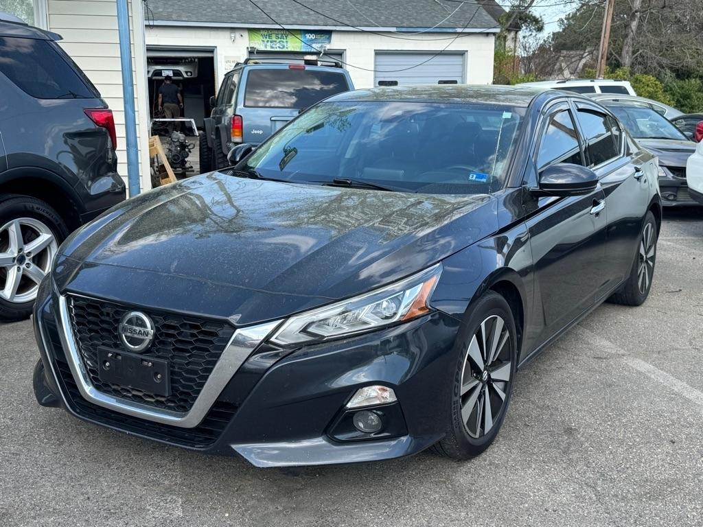 Nissan Altima  2019