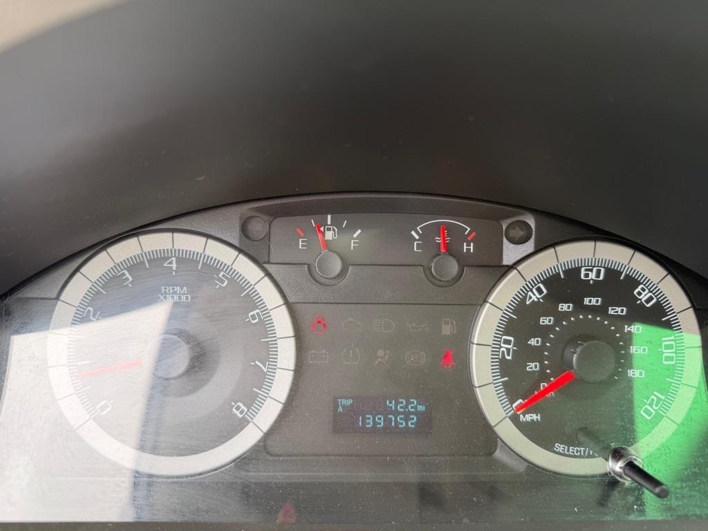 Ford Escape  2008