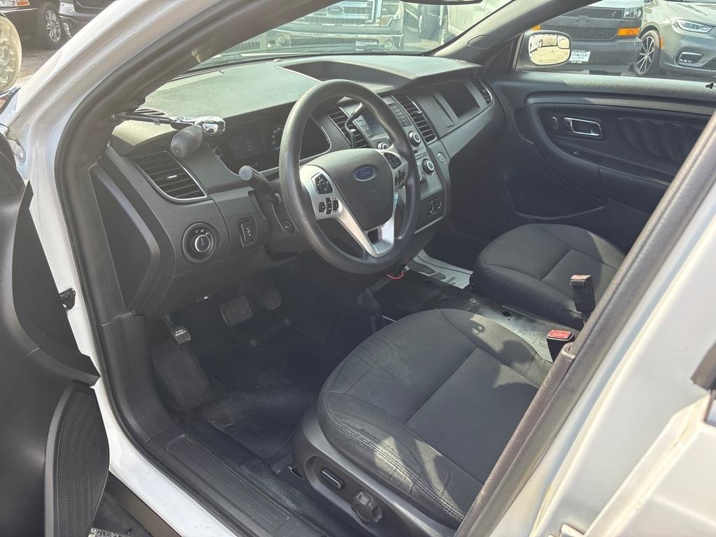 Ford Taurus  2015