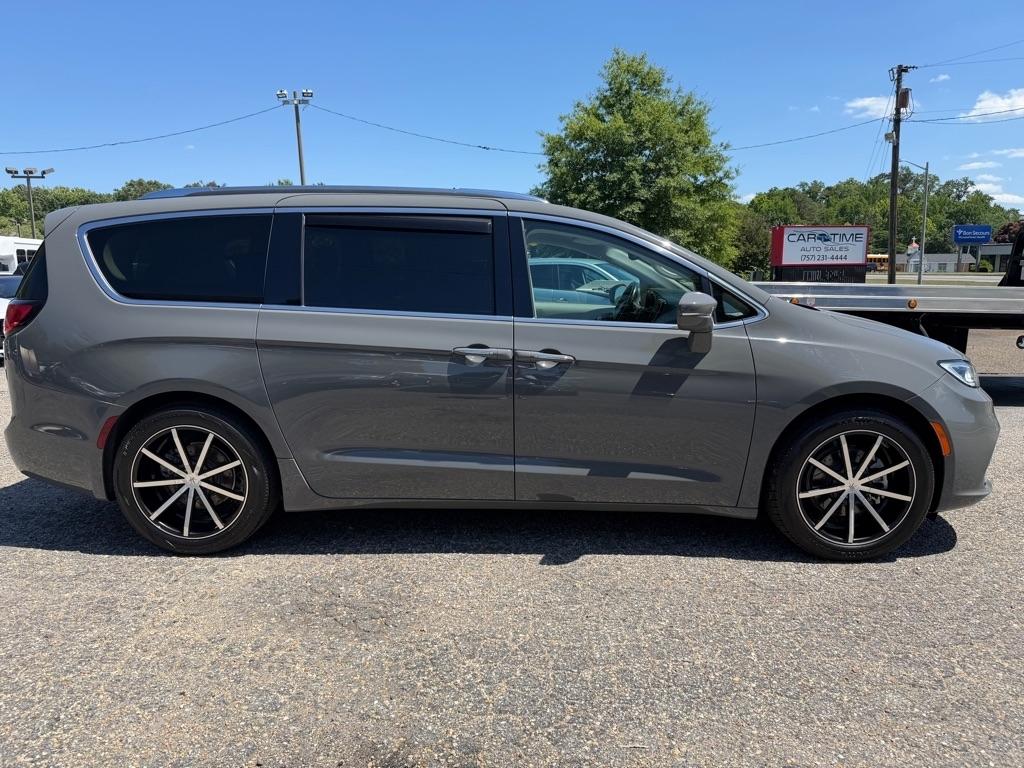Chrysler Pacifica  2021