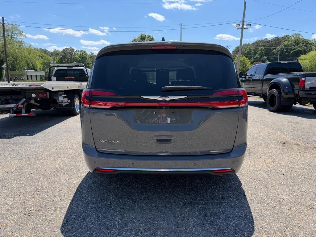 Chrysler Pacifica  2021