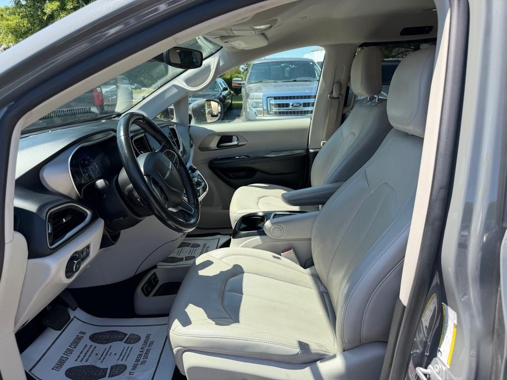 Chrysler Pacifica  2021