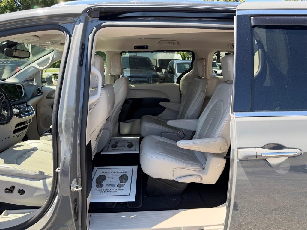 Chrysler Pacifica  2021