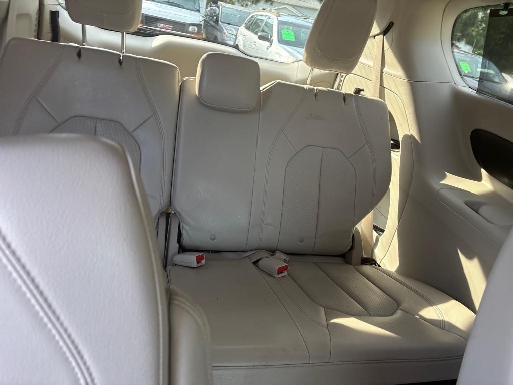 Chrysler Pacifica  2021