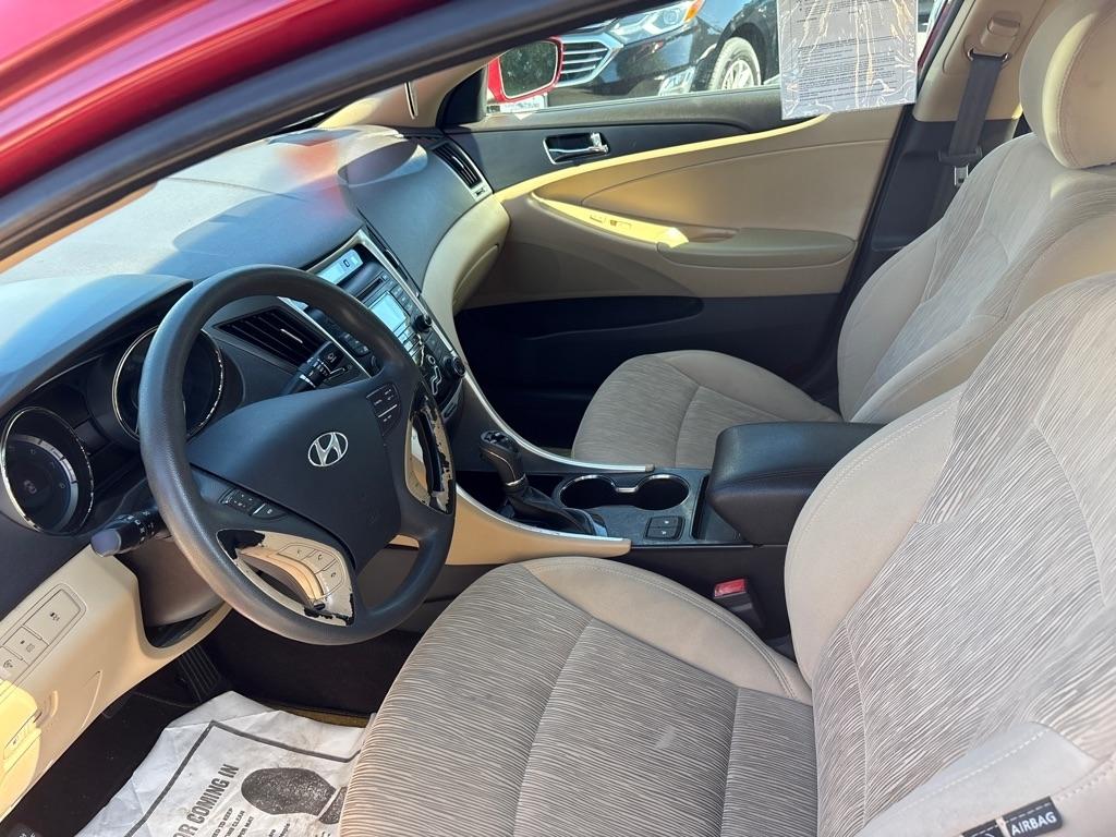 Hyundai Sonata  2013