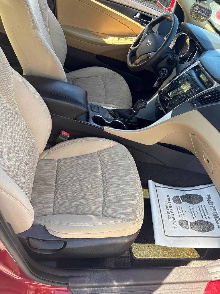 Hyundai Sonata  2013