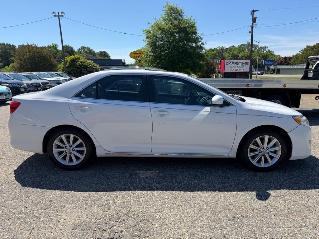 Toyota Camry  2012