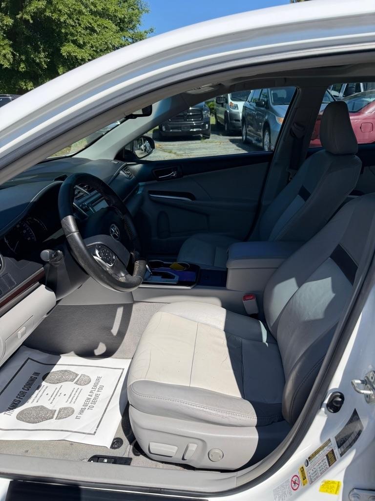 Toyota Camry  2012