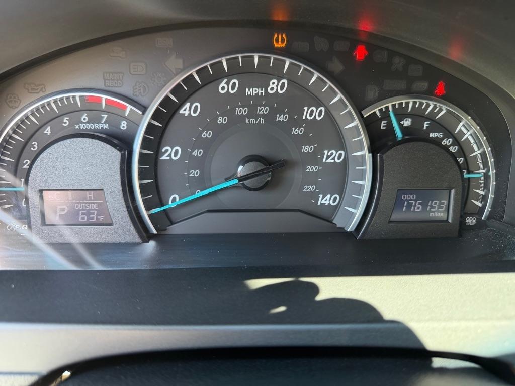 Toyota Camry  2012