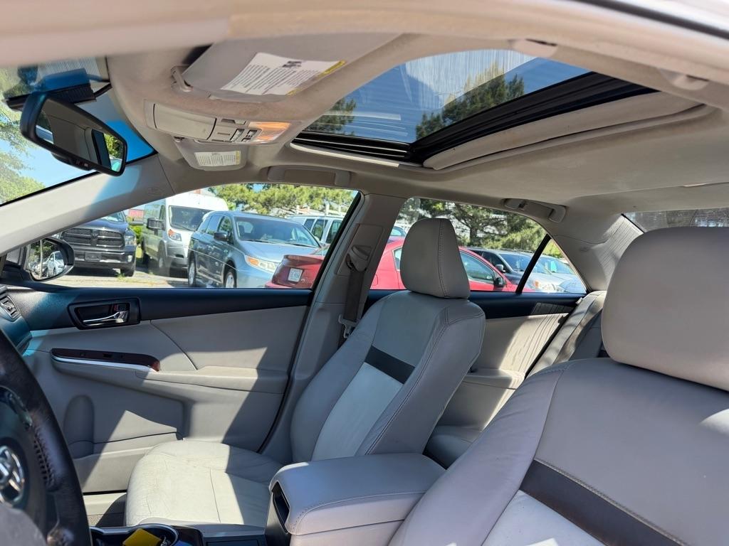 Toyota Camry  2012