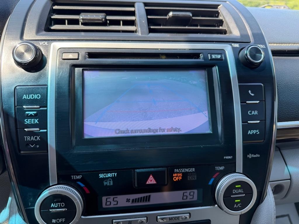 Toyota Camry  2012