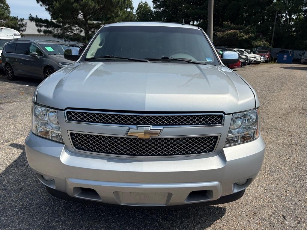 Chevrolet Tahoe  2010