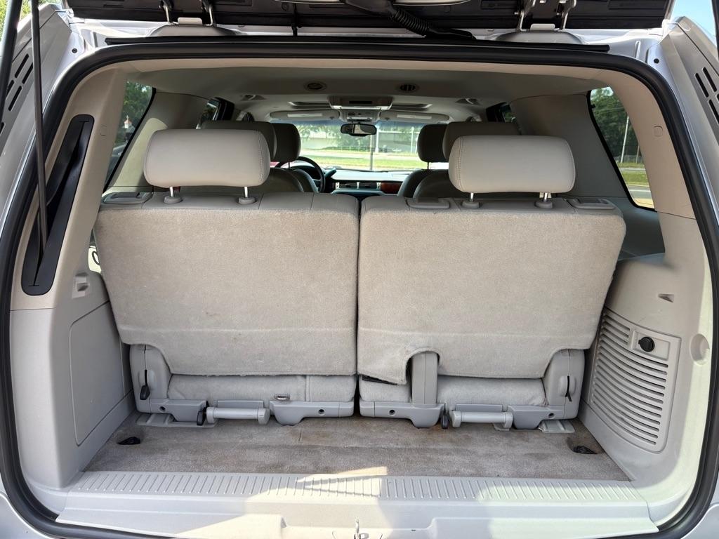Chevrolet Tahoe  2010