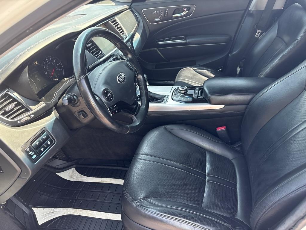 Kia K900  2015