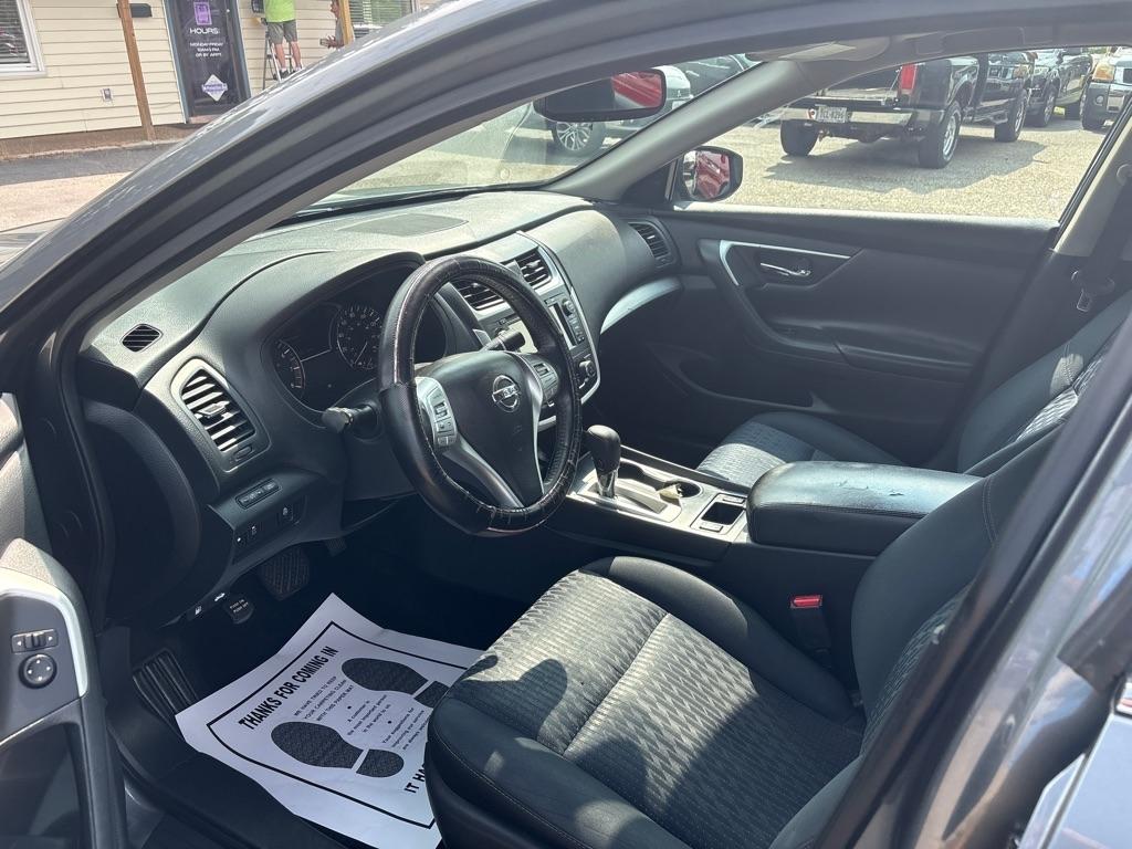Nissan Altima  2017