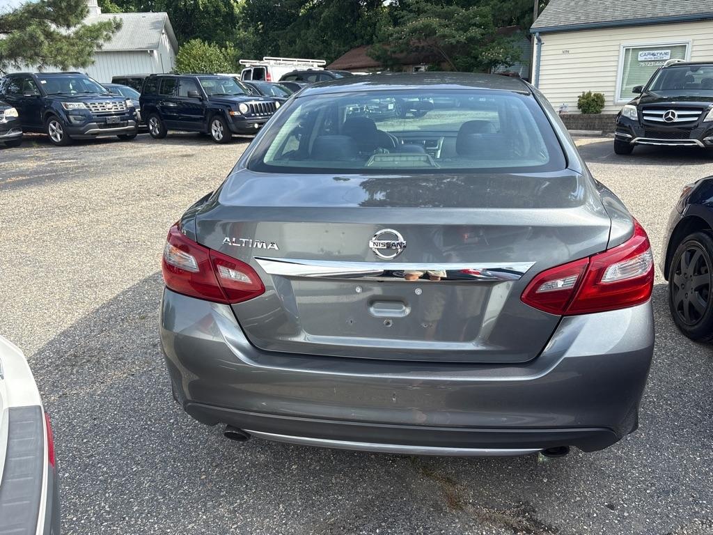 Nissan Altima  2018