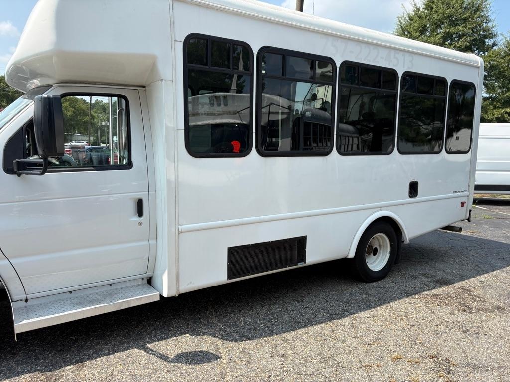 Ford Econoline  2018