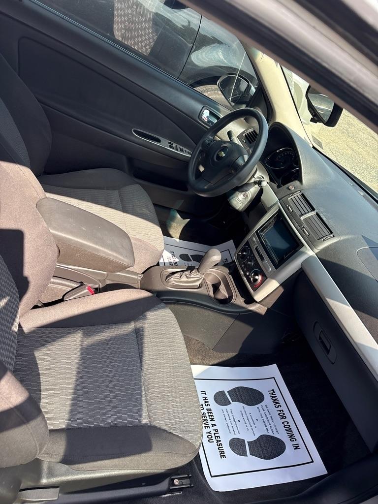 Chevrolet Cobalt  2010
