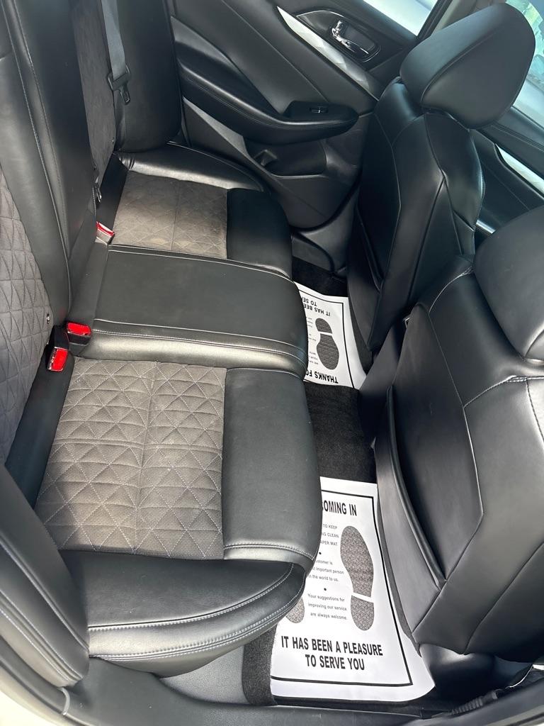 Nissan Maxima  2017
