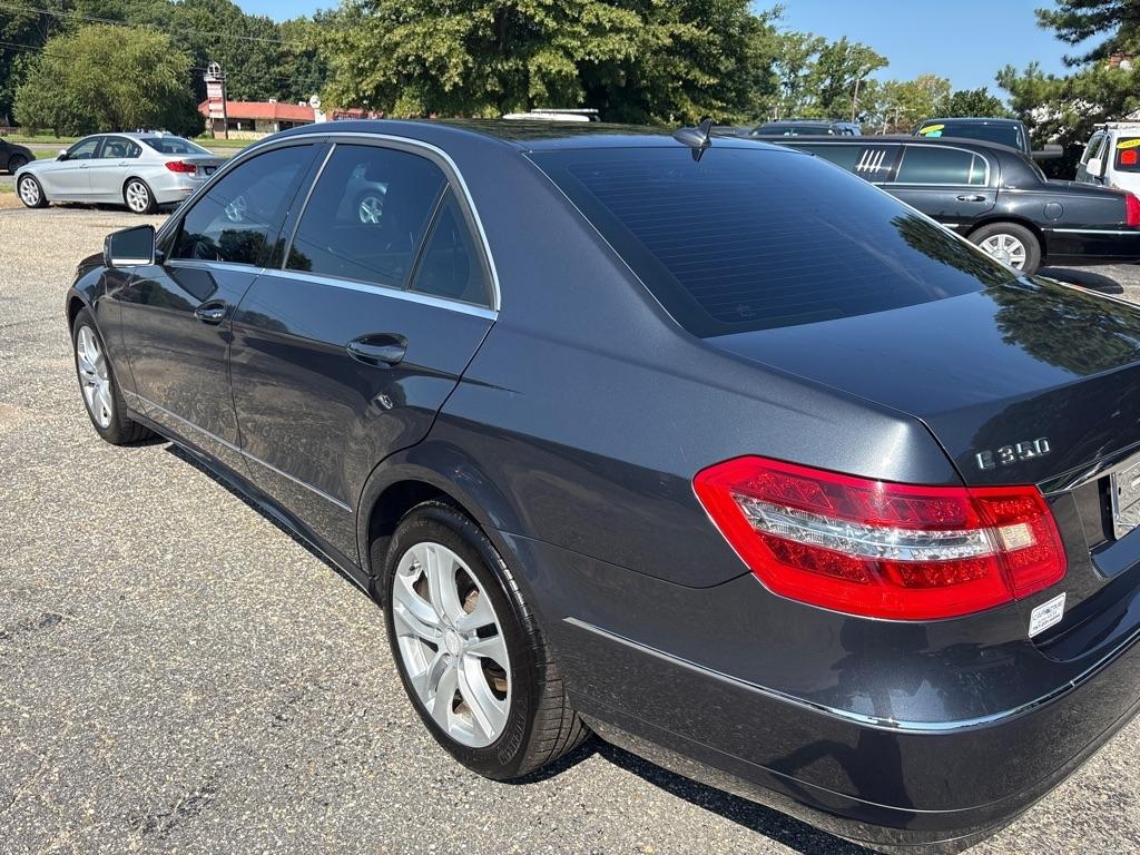 Mercedes-Benz E-Class  2010