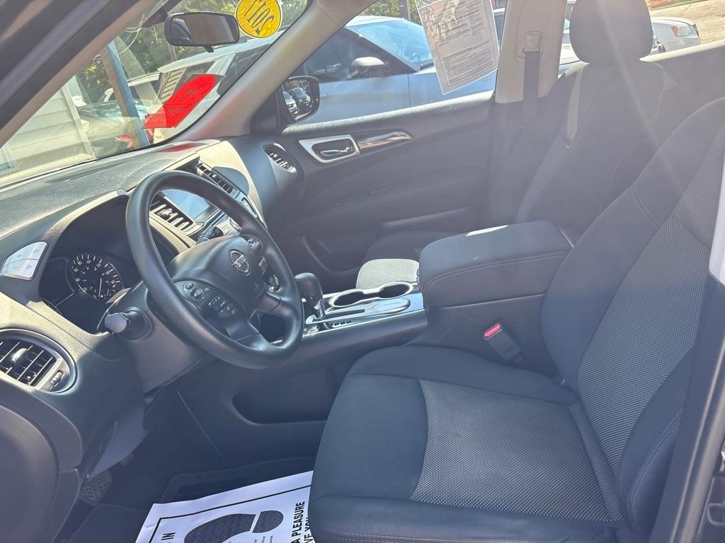 Nissan Pathfinder  2017