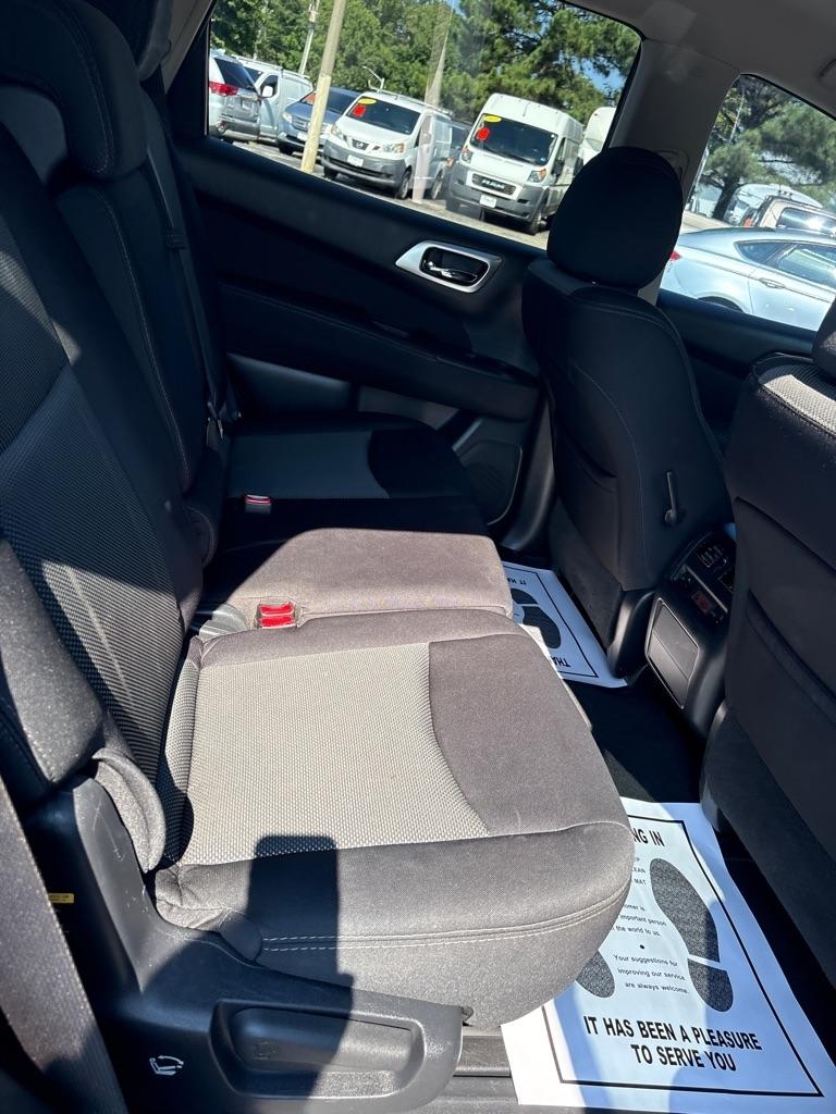 Nissan Pathfinder  2017