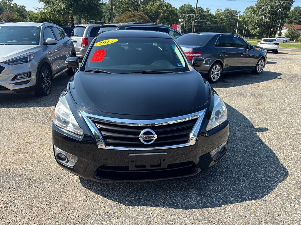 Nissan Altima  2015