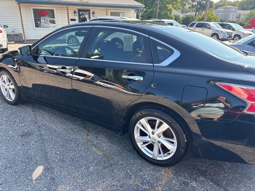 Nissan Altima  2015