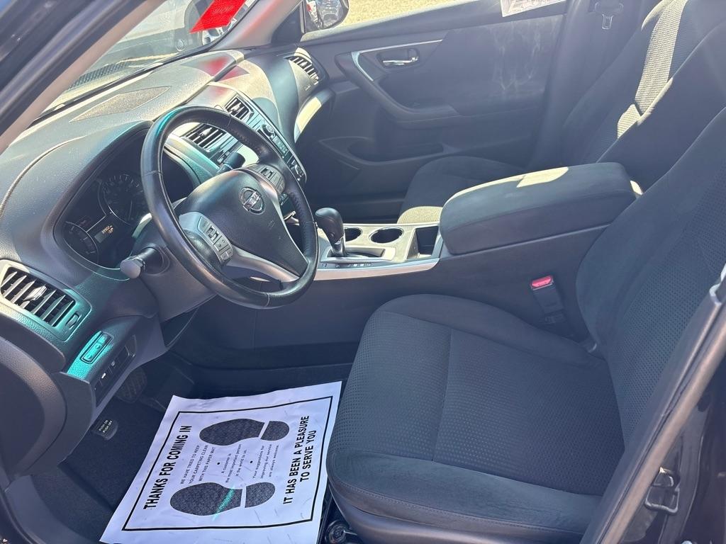 Nissan Altima  2015