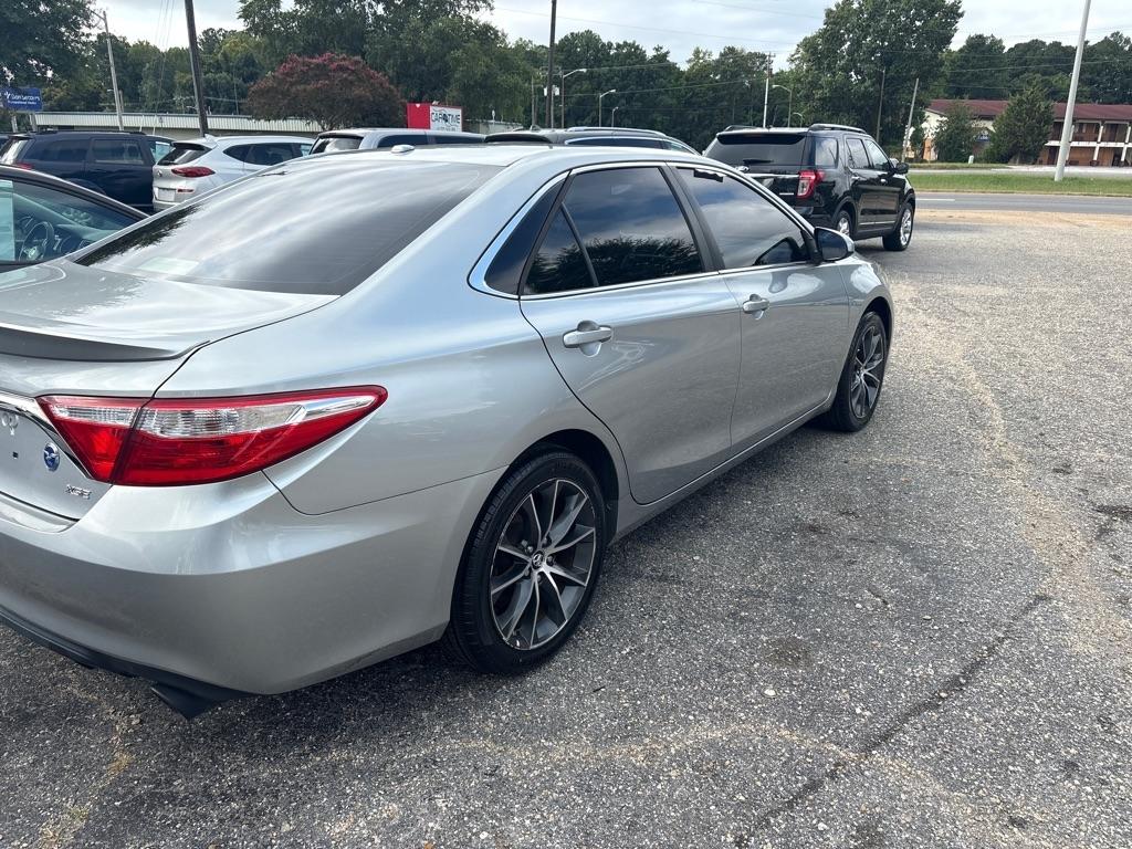 Toyota Camry  2015