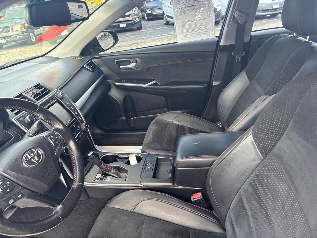 Toyota Camry  2015
