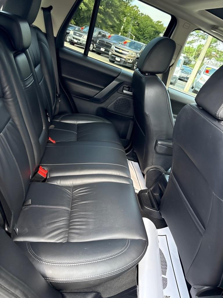 Land Rover LR2  2012