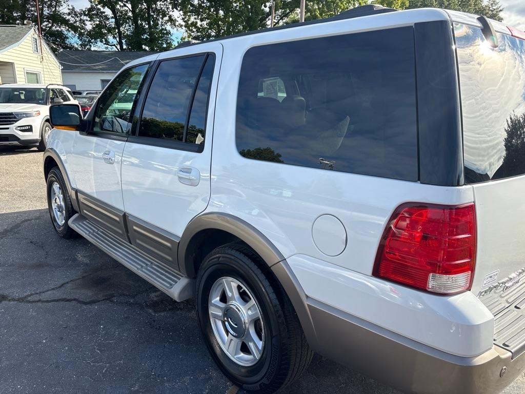 Ford Expedition  2004
