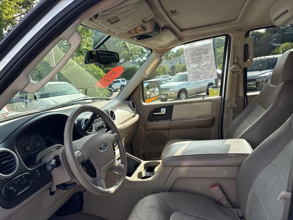 Ford Expedition  2004