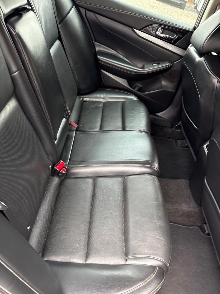 Nissan Maxima  2016